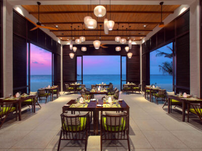 Maldive eco-sostenibili: l'anima verde dell'Eden 9 OBLU SELECT at Sangeli THE COURTYARD Evening Seating with View
