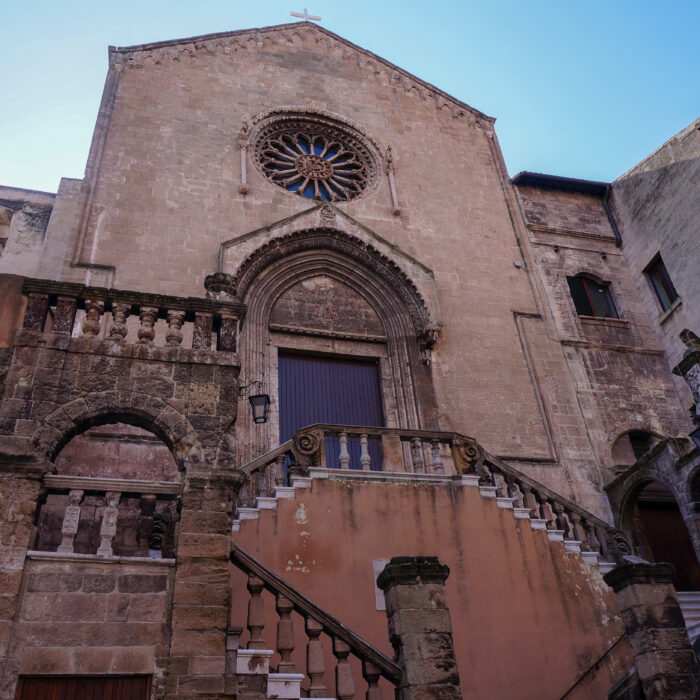 Taranto, la signora del Sud che non chiede permesso 8 shutterstock 1662432946