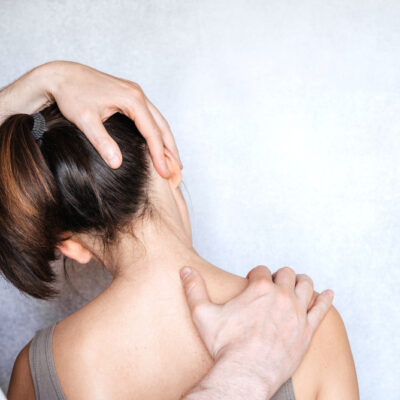 Stop alle tensioni cervicali? Ecco i segreti da provare 5 shutterstock 2000871119