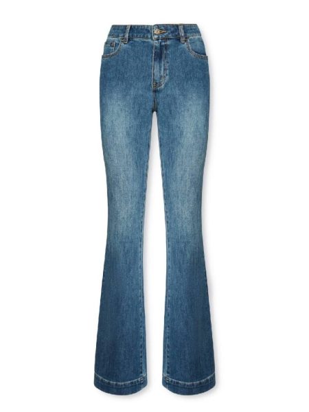Blue Revolution: il jeans diventa manifesto di stile 2 Flare vita alta Elena Miro E170