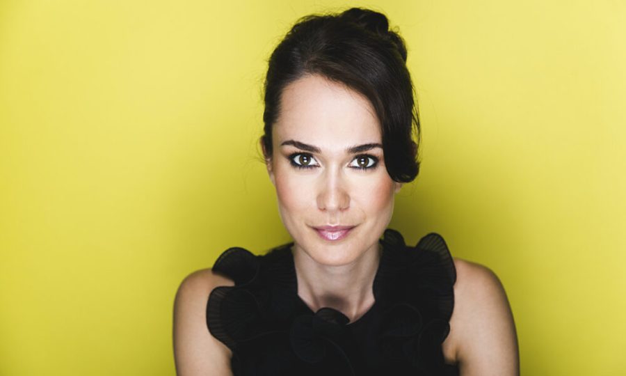 Marta Mazzi: viso fresco e capelli luminosi grazie a patch occhi, blush e olio Marta Mazzi