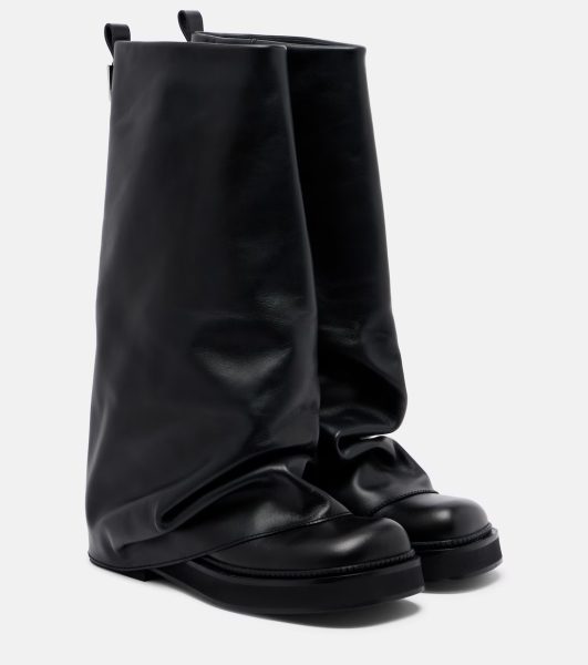 Il ritorno degli stivali: alti, texani o combat boot? La guida agli abbinamenti per ogni silhouette 19 The Attico Con gambale drappeggiato