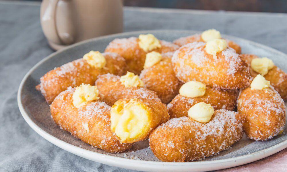 A Carnevale ogni peccato di gola... vale! 6 shutterstock 1333599401 FRITTELLE